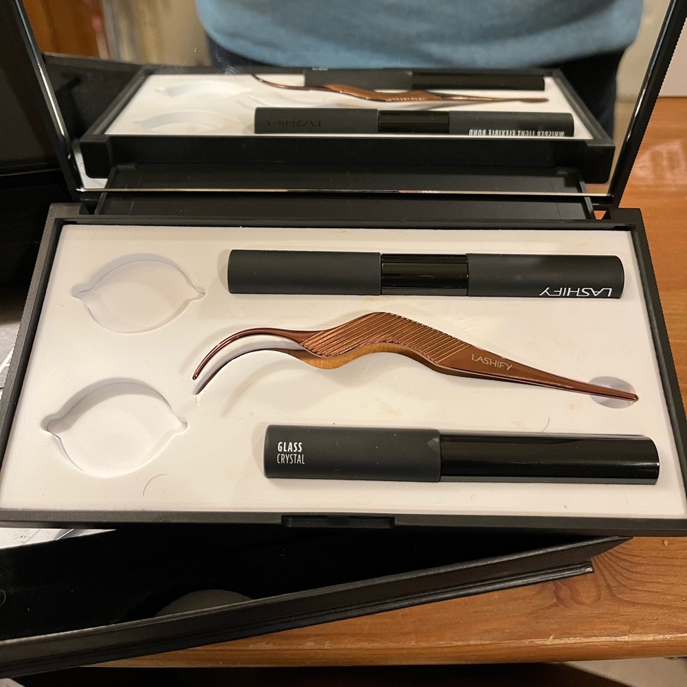 Lashify kit